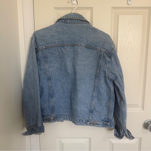 Brandy Melville J Galt Light Blue Denim Jacket - Picture 5 of 5